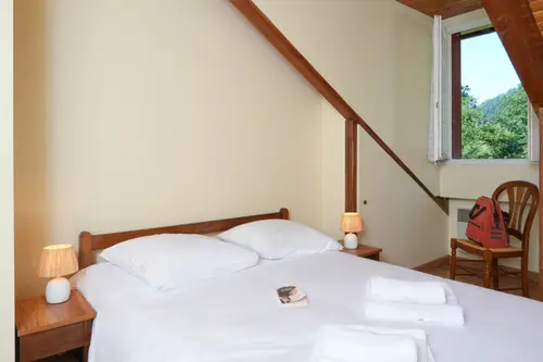 Chambre double, vue sur la montagne